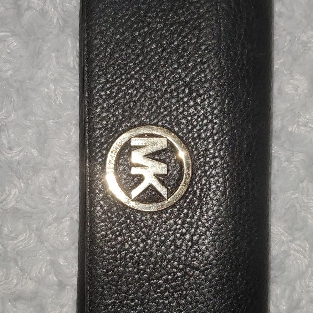Black Michael Kors Wallet